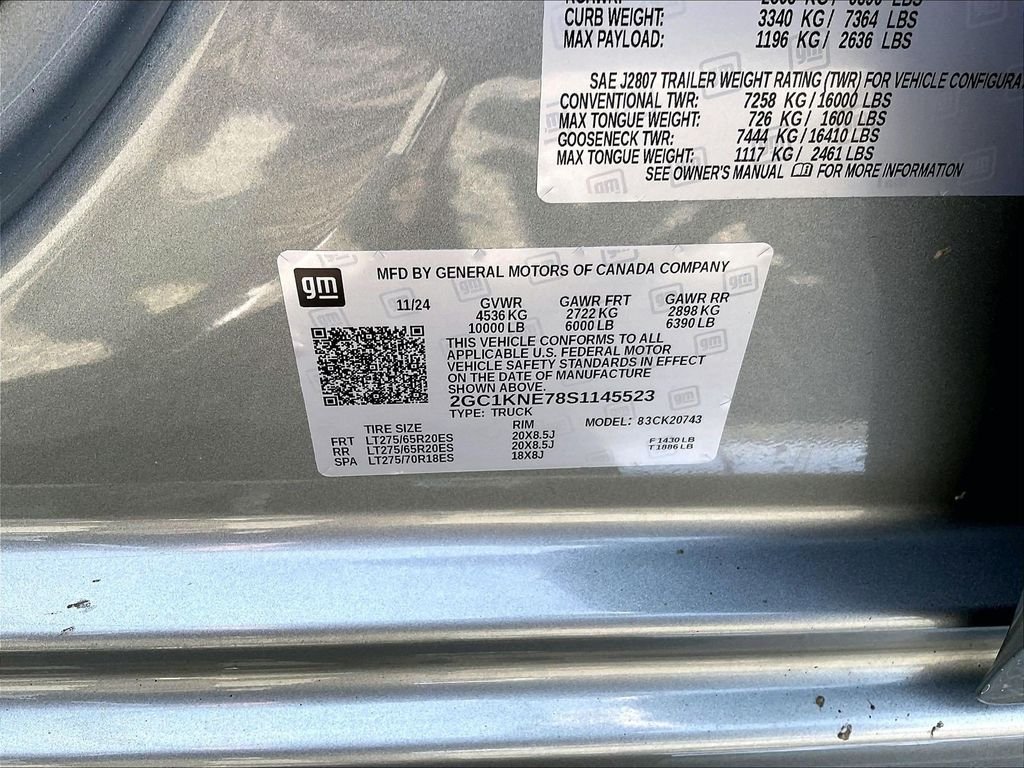 Used 2025 Gray Chevrolet LT image 36