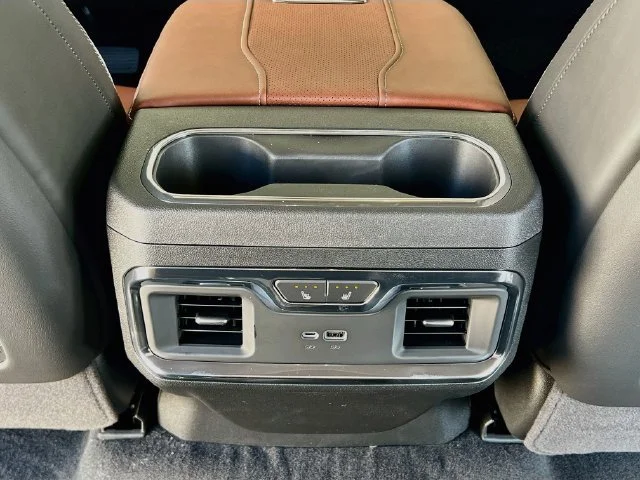 2026 GMC Sierra 2500HD Denali Ultimate - Photo 18