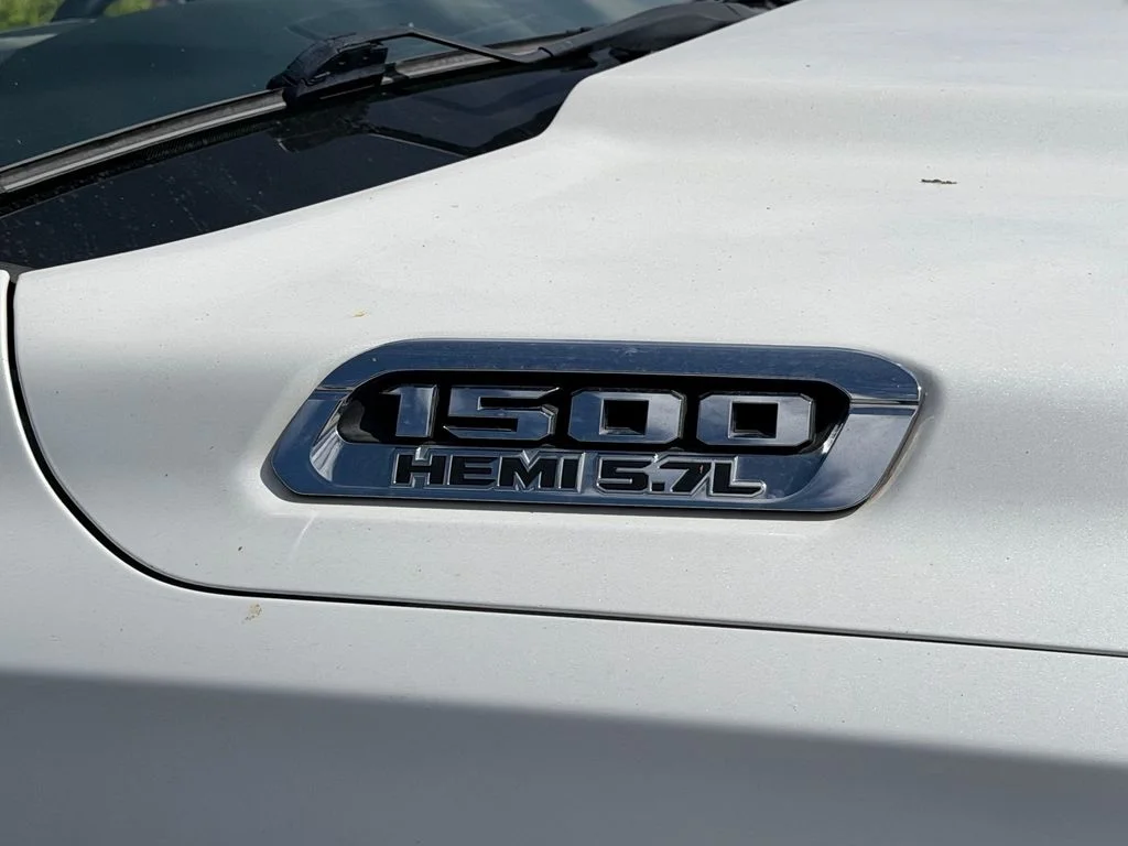 Used 2020 Ivory White Ram Laramie image 11