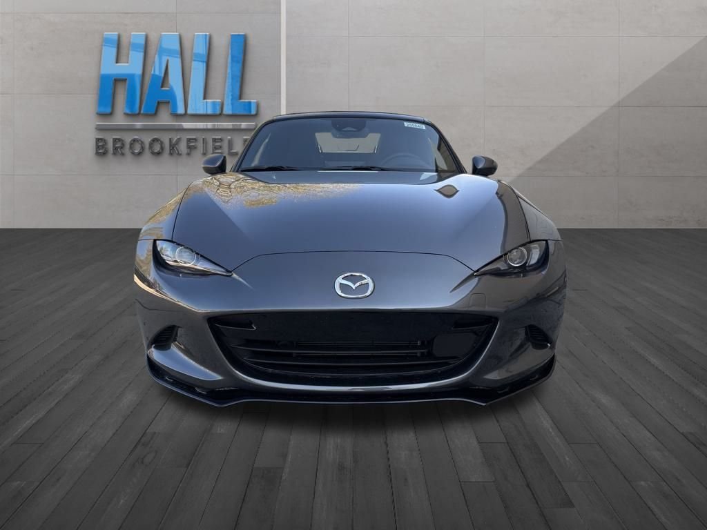 2025 Mazda MX-5 Miata Grand Touring - Photo 2