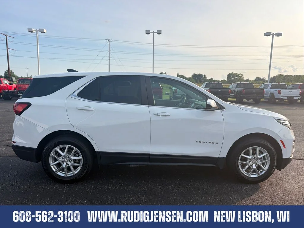 Used 2024 White Chevrolet LT image 6