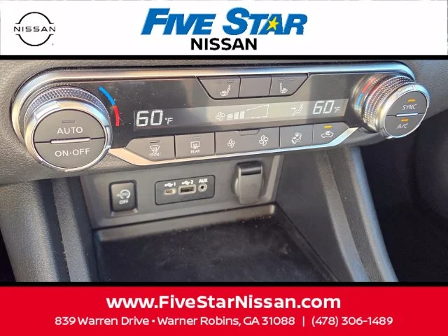 Used 2024 Gray Nissan SR image 22