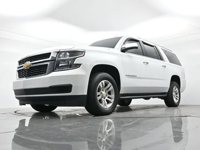 Used 2019 SUMMIT WHITE Chevrolet LT image 11