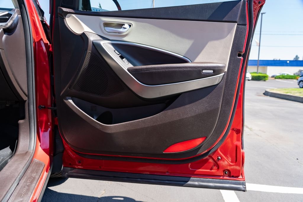 Used 2018 Regal Red Pearl Hyundai SE image 27