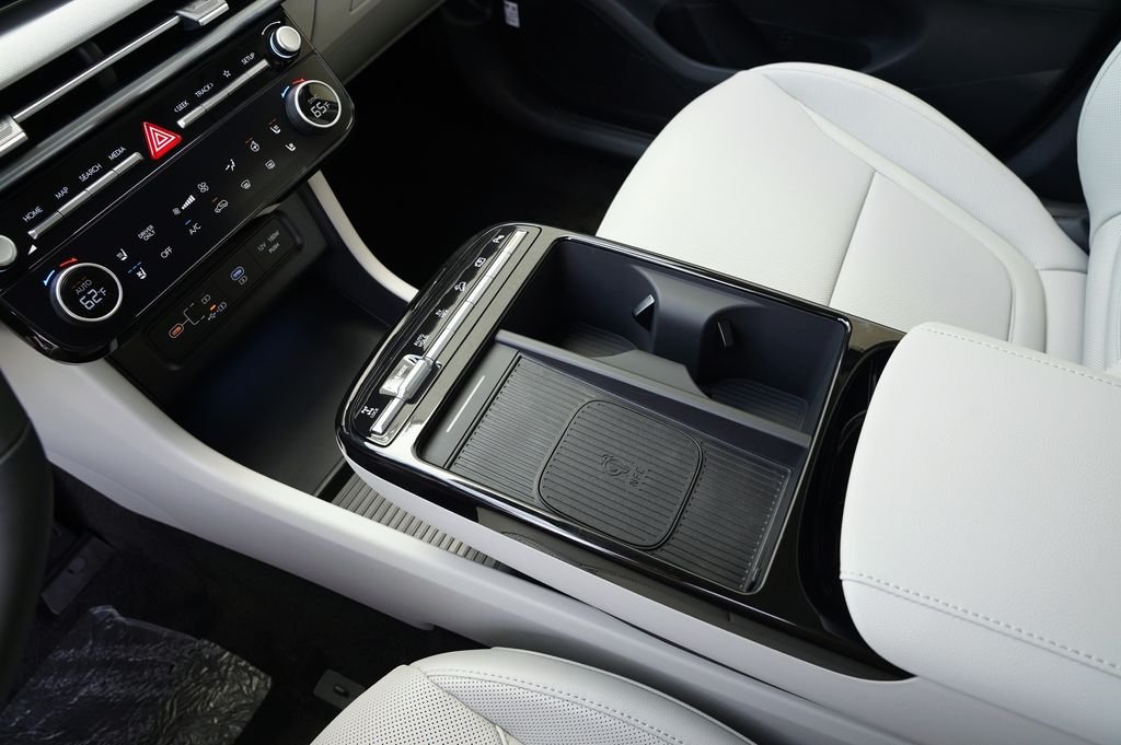 New 2026 Shimmering Silver Hyundai Limited image 32