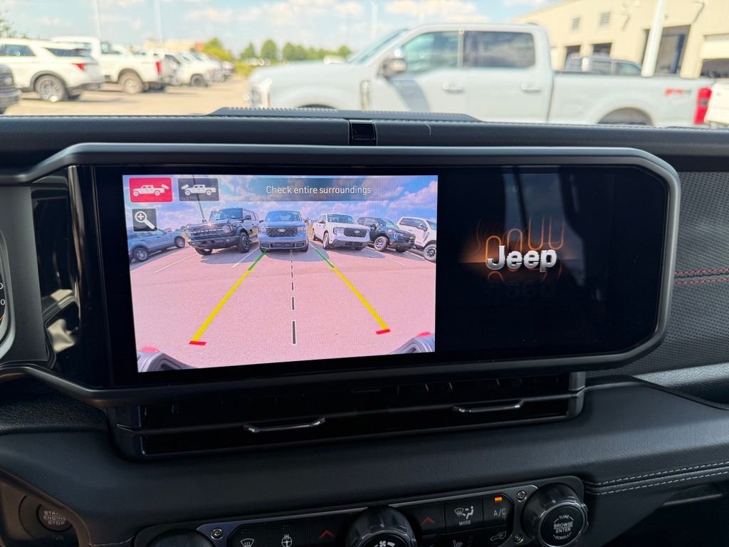 Used 2025 Gray Jeep Rubicon image 26
