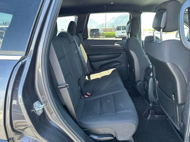 Used 2019 Gray Jeep Laredo E 4x4 image 28