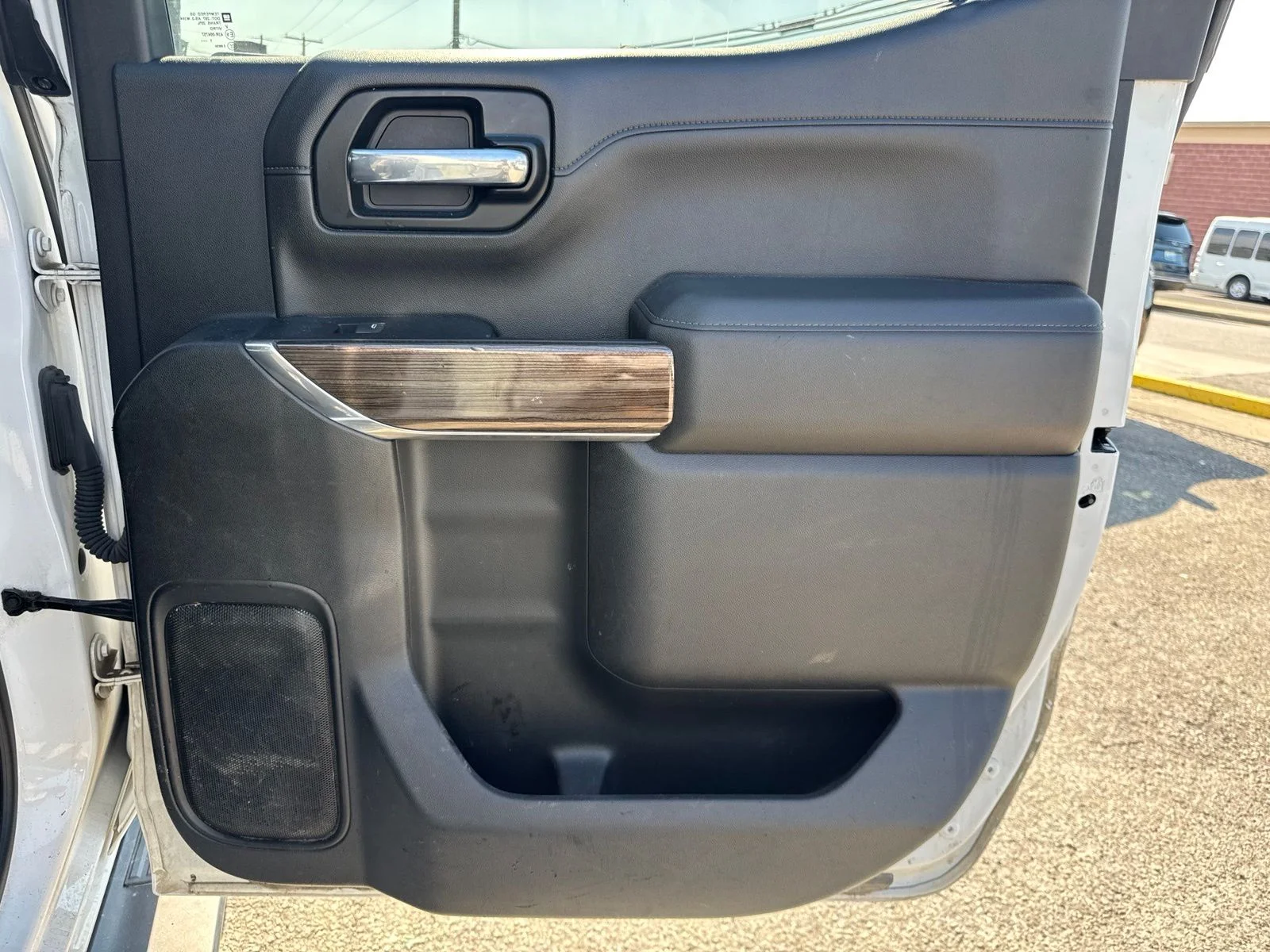 Used 2022 White Chevrolet LT Trail Boss image 28
