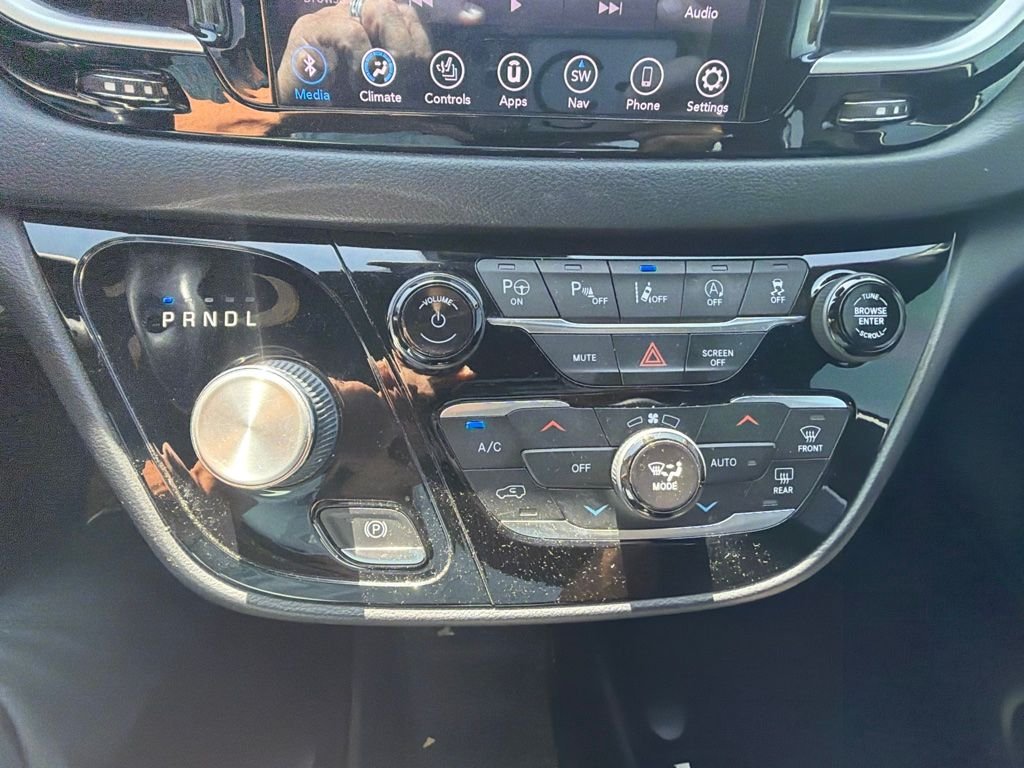 Used 2020 White Chrysler Touring L Plus image 13
