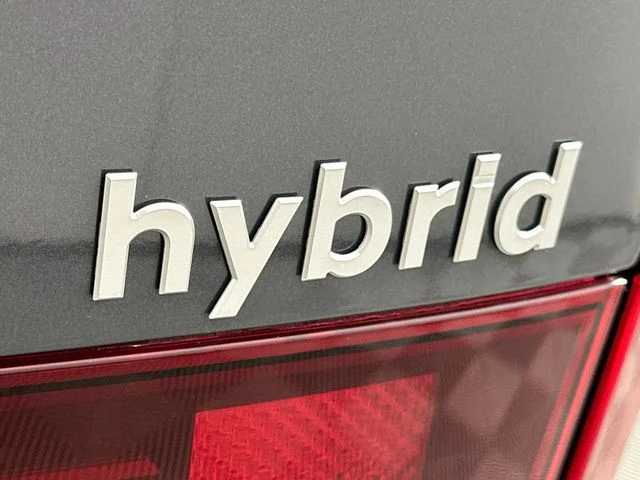 New 2026 Gray Hyundai SEL image 24
