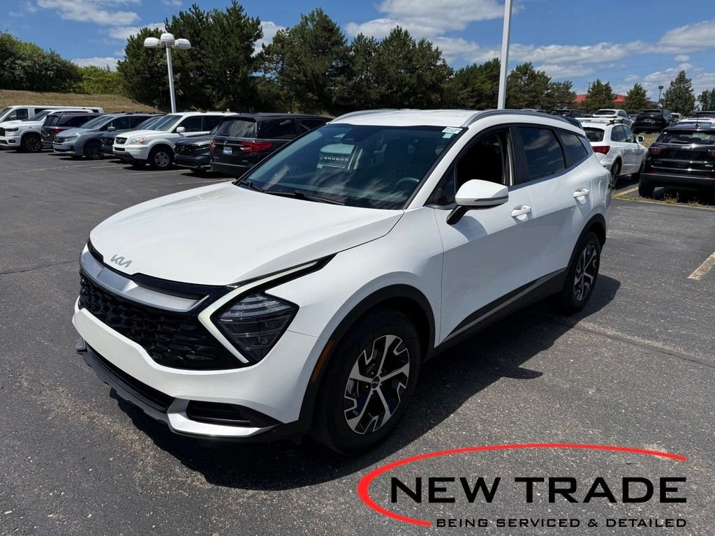 Used 2024 White Kia EX image 1