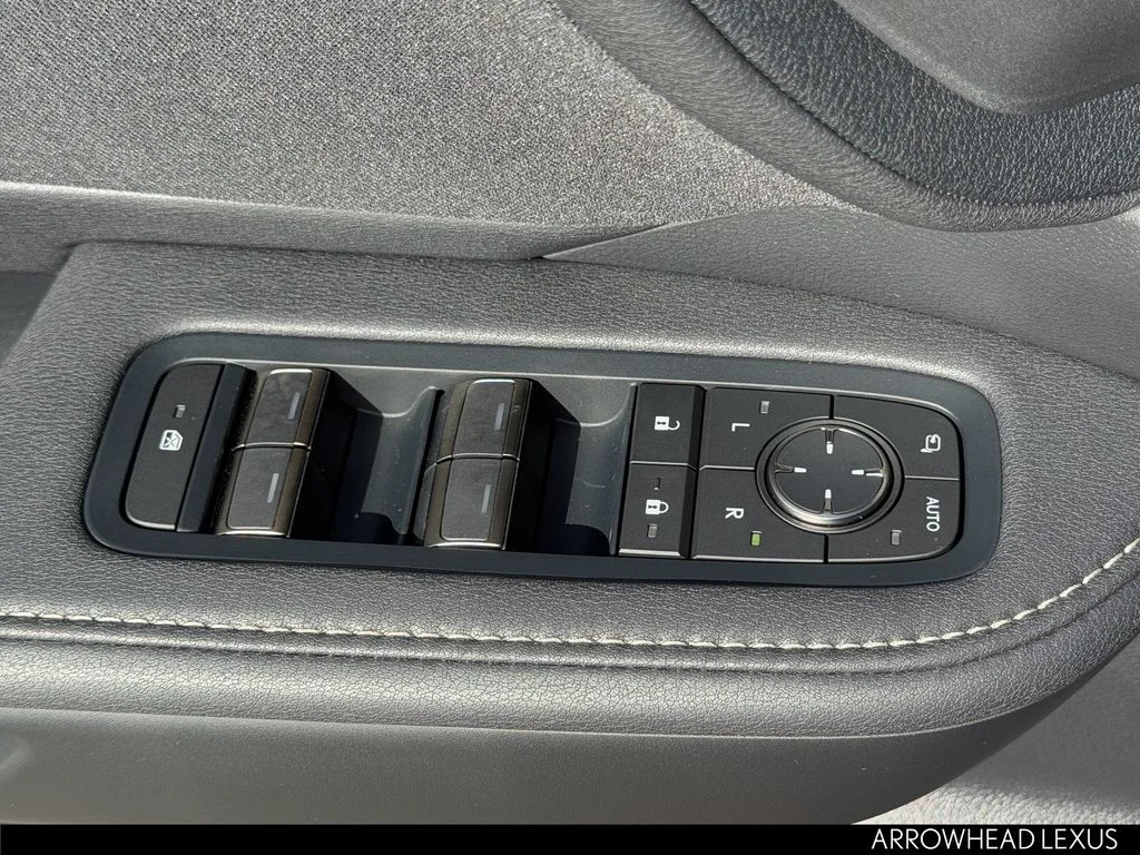 New 2026  Lexus 350 F SPORT Handling image 18