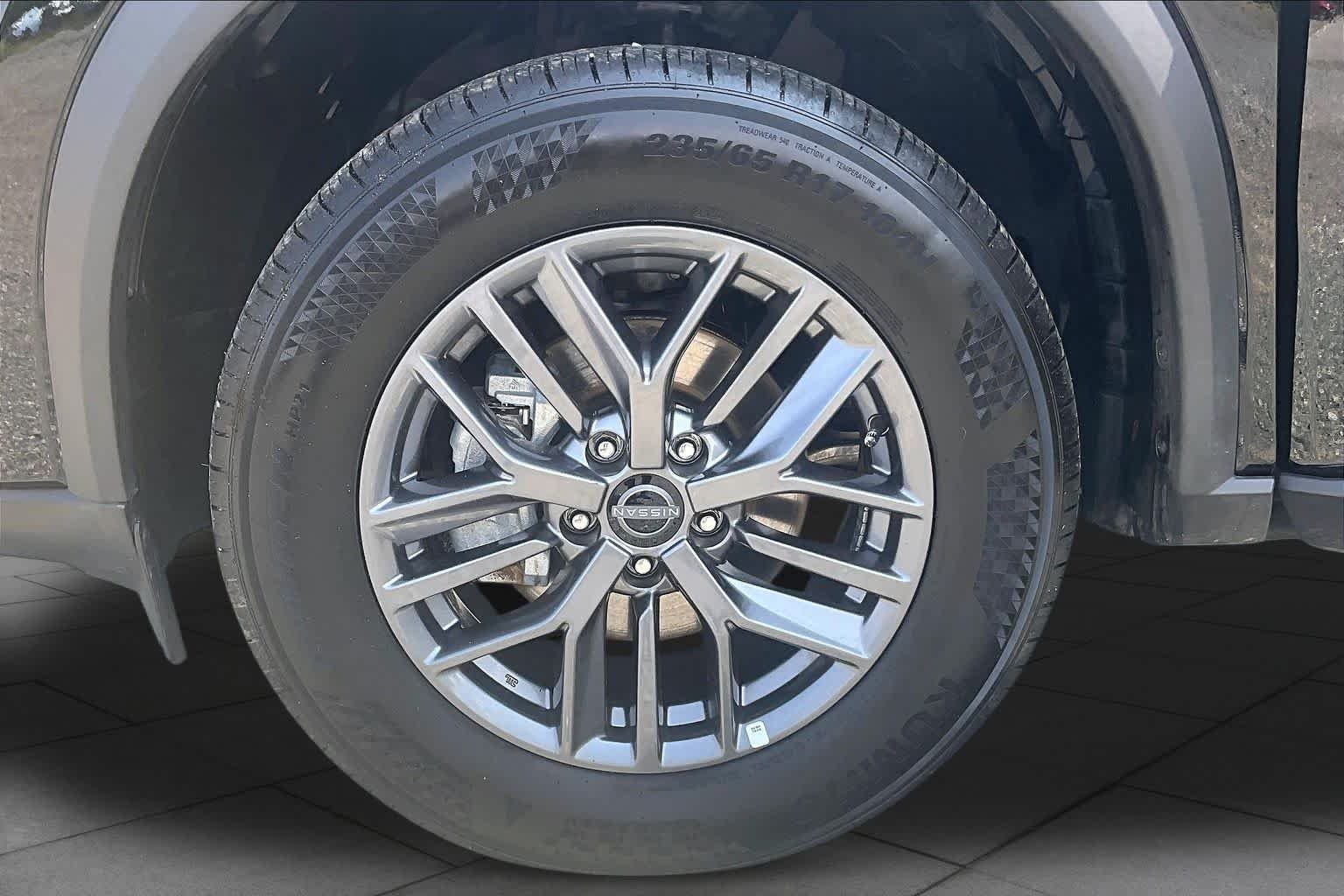 Used 2026 Super Black Nissan SV image 11