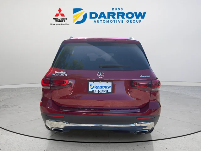 Used 2020 Red Mercedes-Benz GLB 250 image 4
