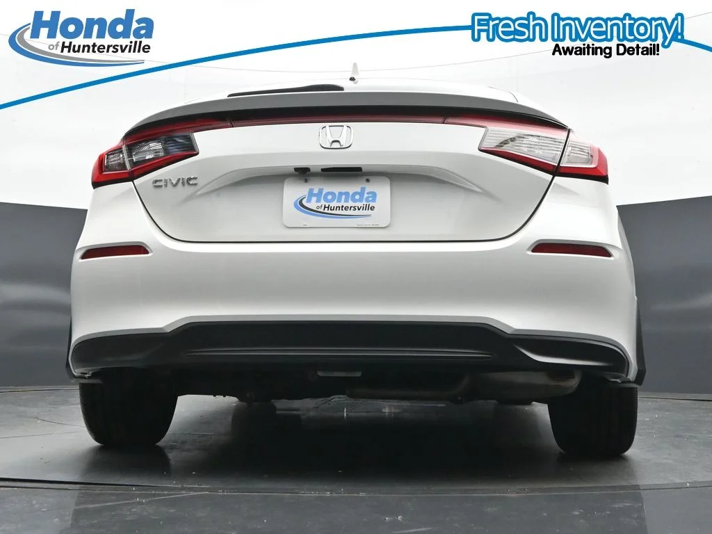 Used 2024 Platinum White Pearl Honda 2.0L LX image 32