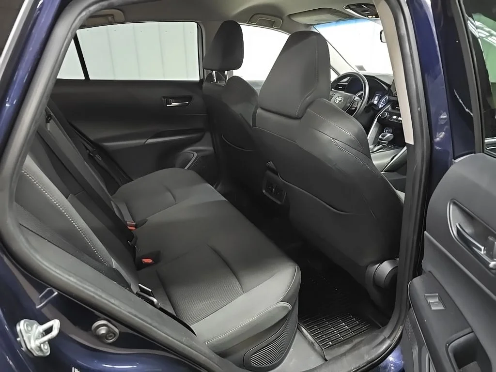 Used 2021 Blue Toyota LE image 17