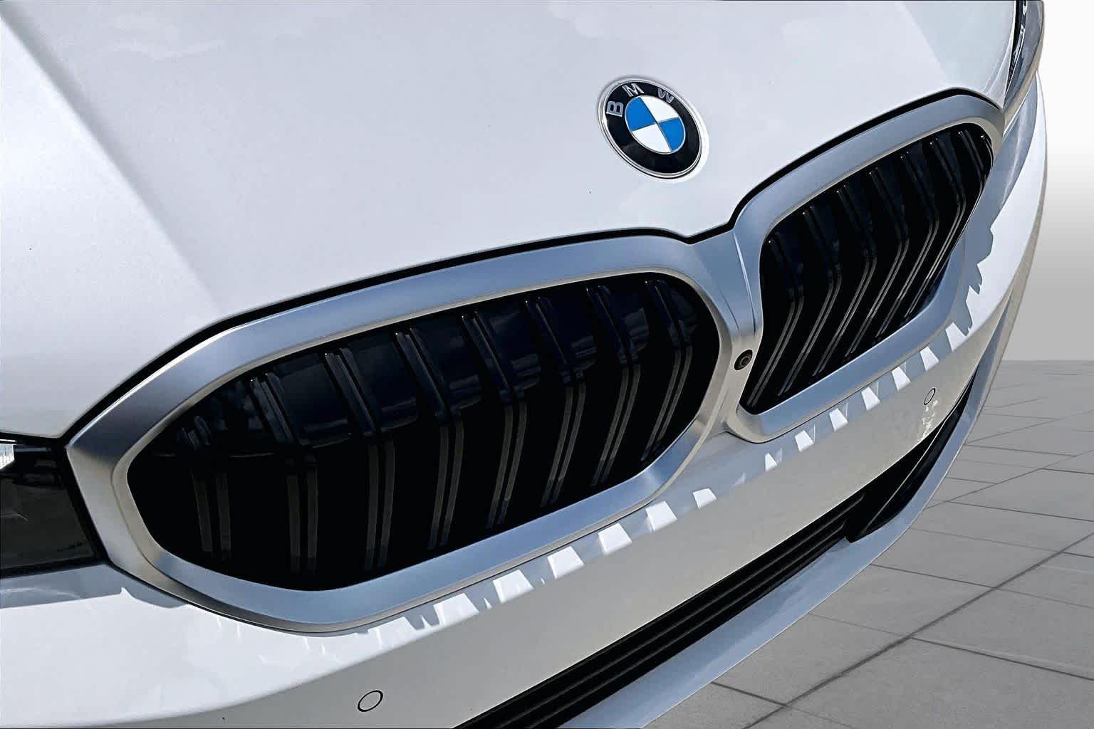 Used 2026 Mineral White Metallic BMW 330i NA image 29