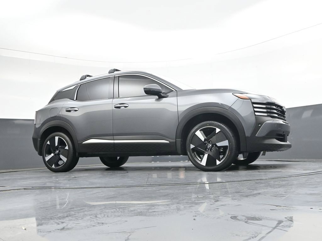 Used 2025 Gray Nissan SR image 23