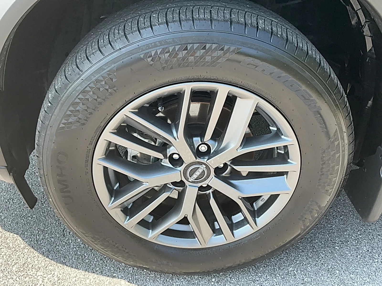 Used 2026  Nissan S image 5