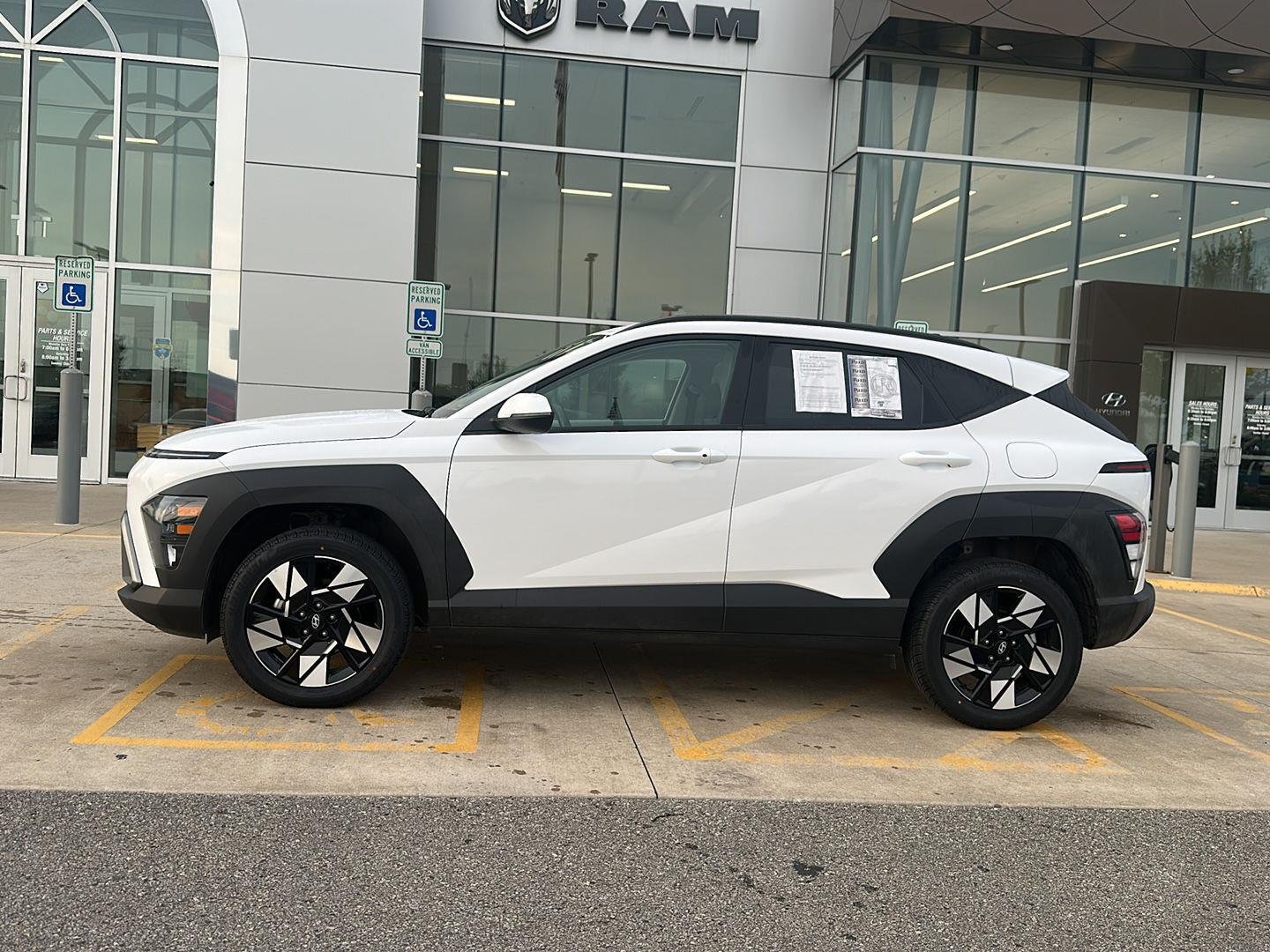 Certified 2025 Hyundai Kona SEL with VIN KM8HBCAB0SU274482 for sale in Kansas City