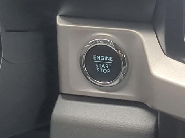 New 2026 Carbonized Gray Metallic Ford F-250® XLT image 16