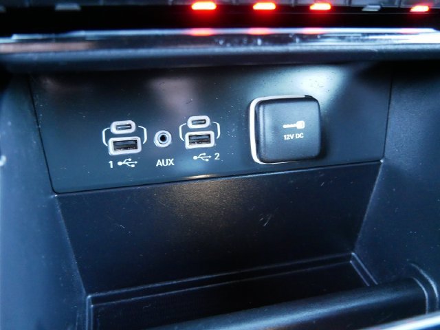 Certified Used 2025 Silver Zynith Jeep Limited image 21