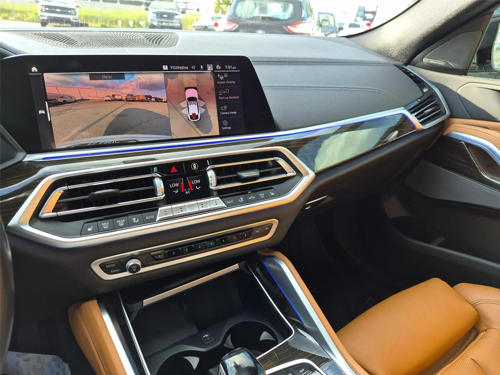 Used 2020 Mineral White Metallic BMW xDrive40i image 19