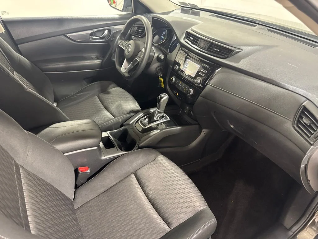 Used 2017 Midnight Nissan S image 26