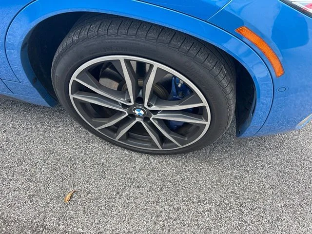 Used 2019 Blue BMW M35i image 17