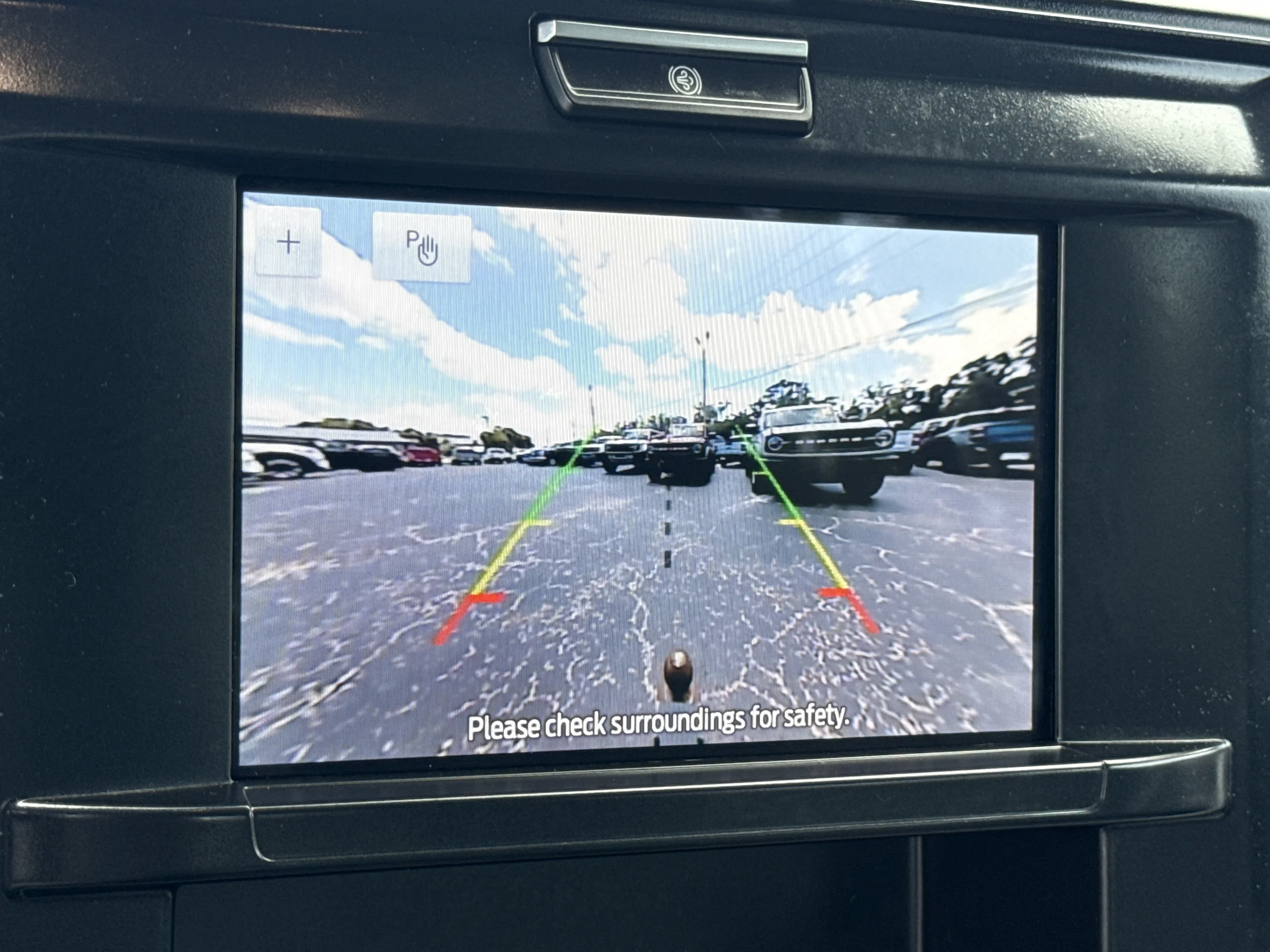 Used 2025 Oxford White Ford XL image 30