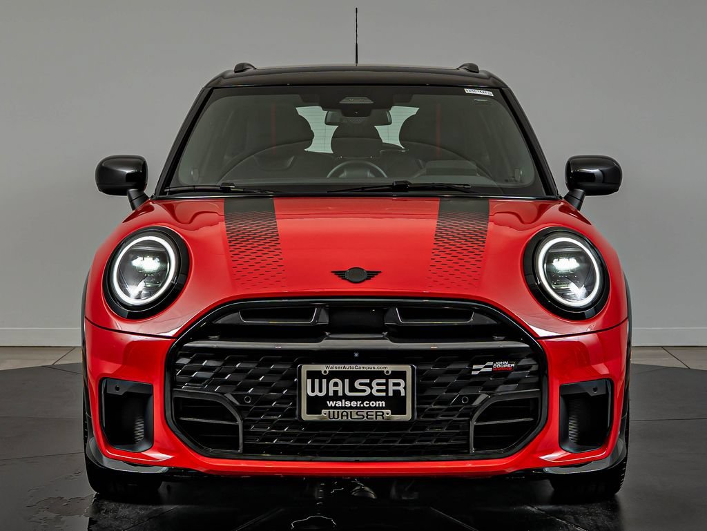 Used 2025 Chili Red Ii MINI Cooper S image 2