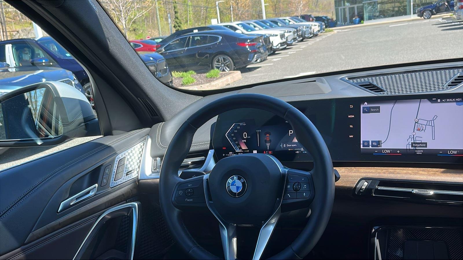 Used 2023 Utah Orange Metallic BMW xDrive28i image 24
