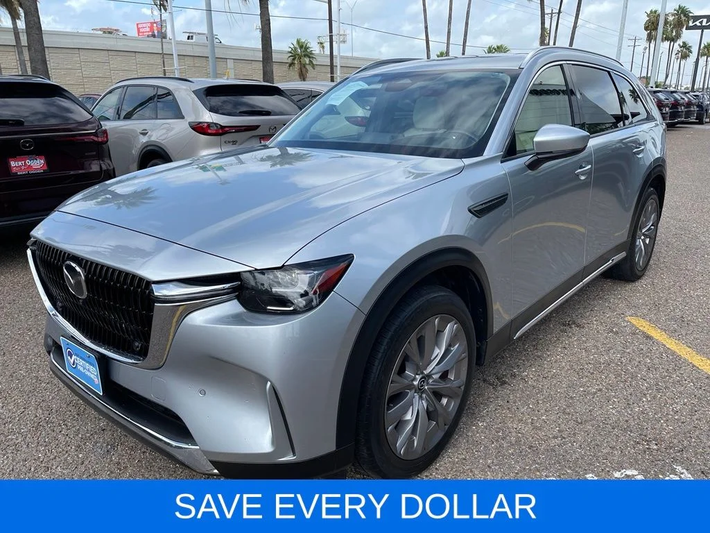 Used 2024 Silver Mazda 3.3 Turbo Premium Plus image 3