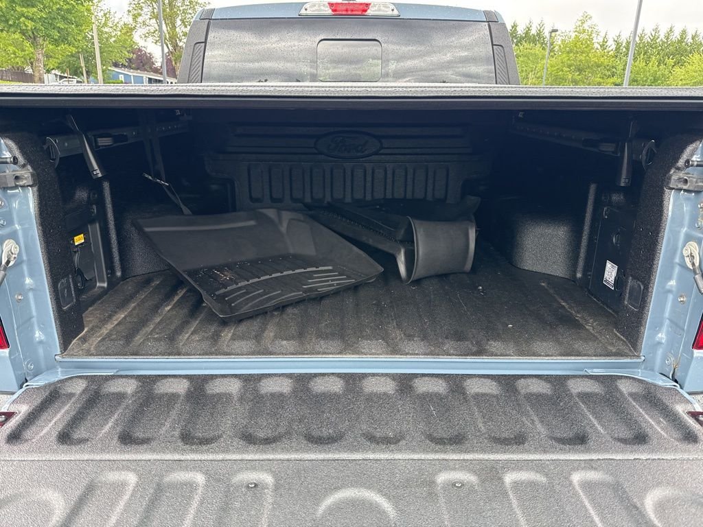 Used 2024 Azure Gray Metallic Ford Lariat image 20