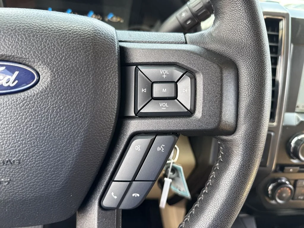 Used 2017 Red Ford XLT image 26