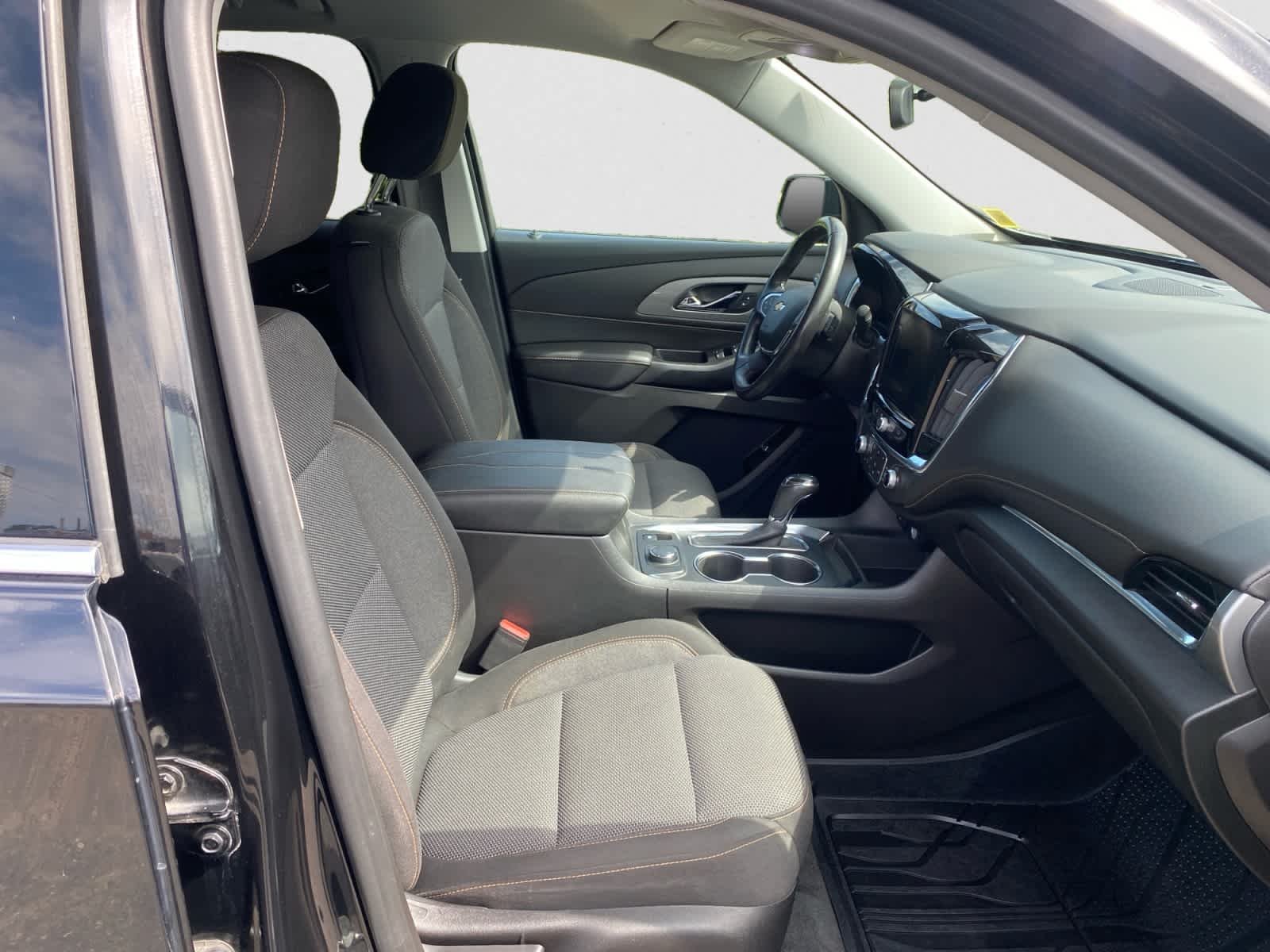 Used 2019 MOSAIC BLACK METALLIC Chevrolet LT Cloth image 21
