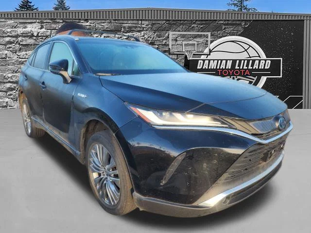 Used 2021 Black Toyota XLE image 1