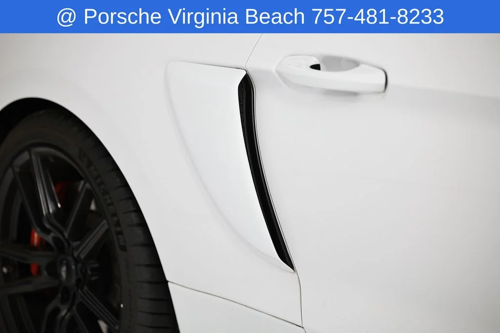 Used 2021 White Ford Shelby GT500 image 20