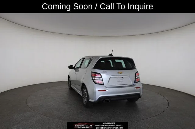 Used 2017 Silver Chevrolet LT image 13