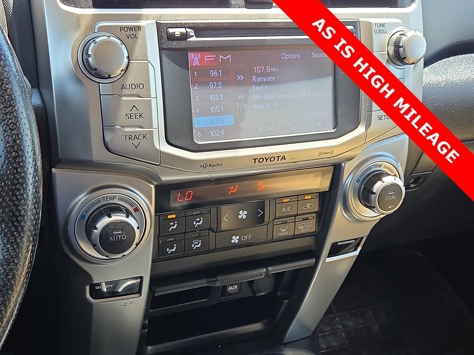 Used 2013 Shoreline Blue Pearl Toyota Limited image 17