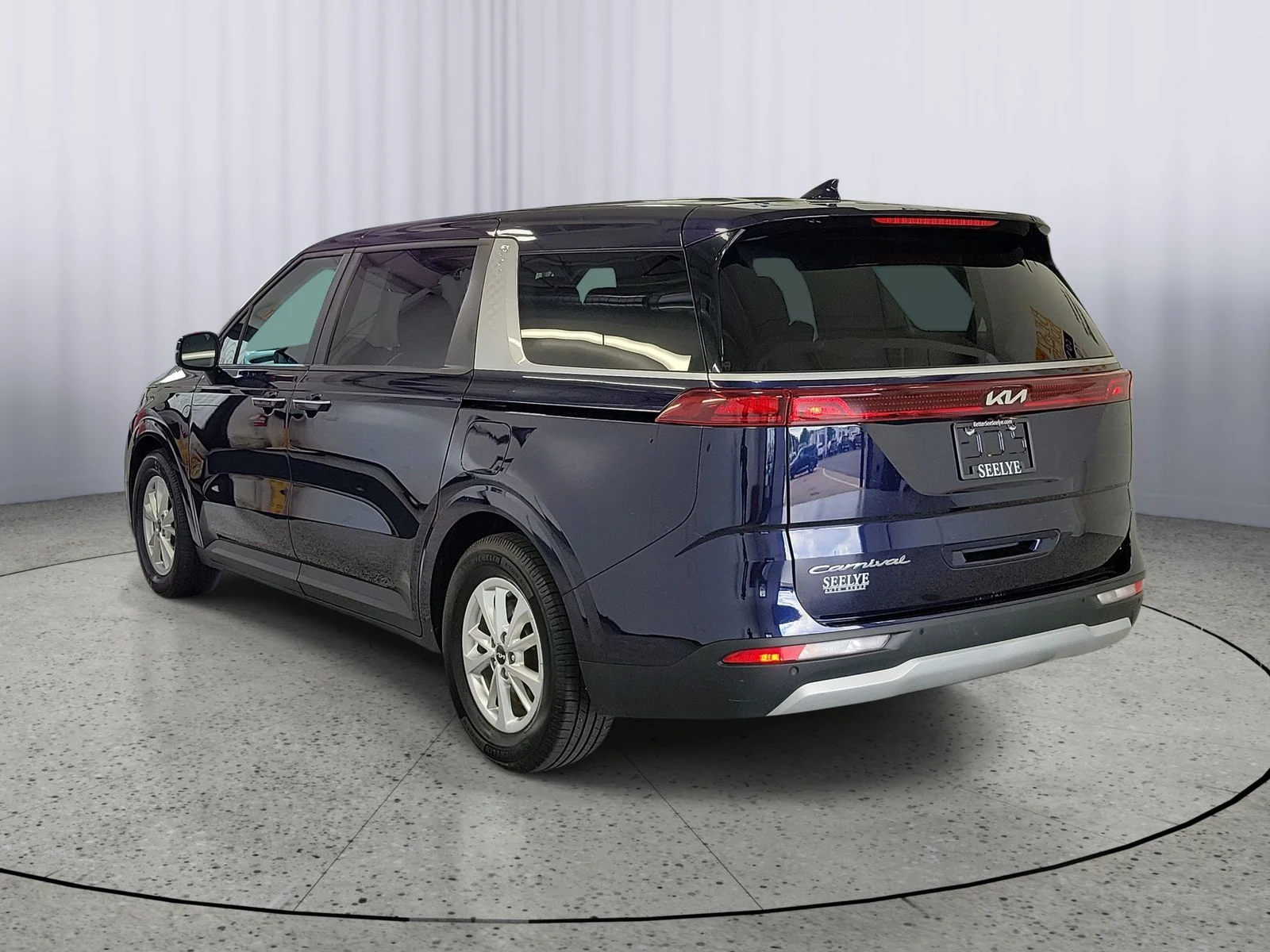 Certified Used 2022 Blue Kia LXS image 3