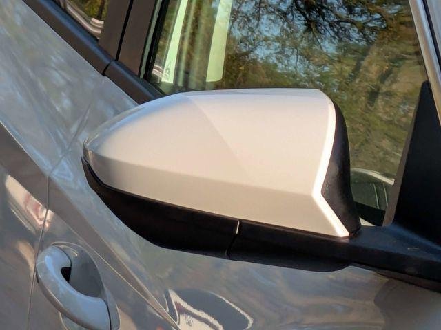 New 2026 White Hyundai SEL FWD image 11