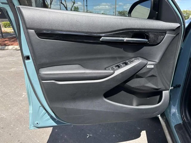 Used 2024 Blue Kia SX image 22