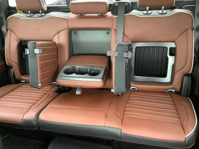 2026 GMC Sierra 3500HD Denali Ultimate - Photo 22