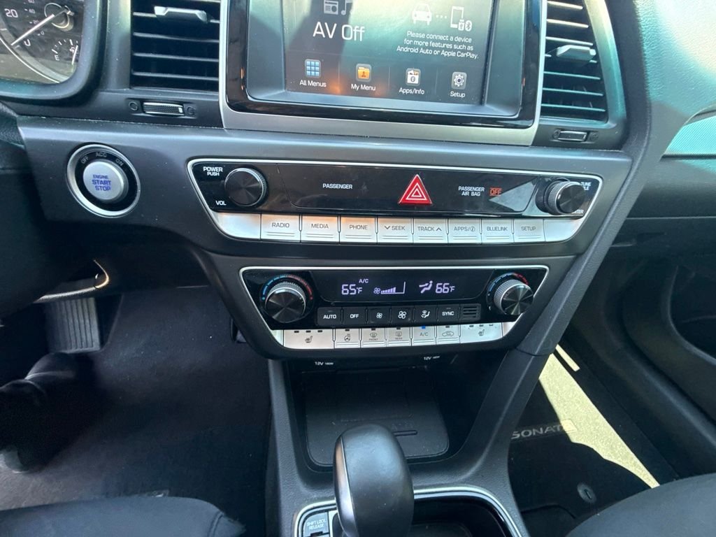Used 2019 Gray Hyundai SEL image 21