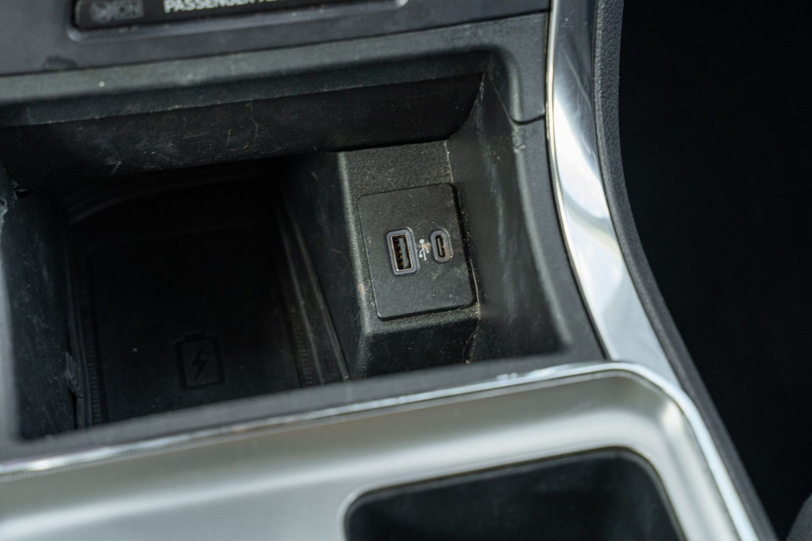 Used 2022 Silver Ford Titanium image 29