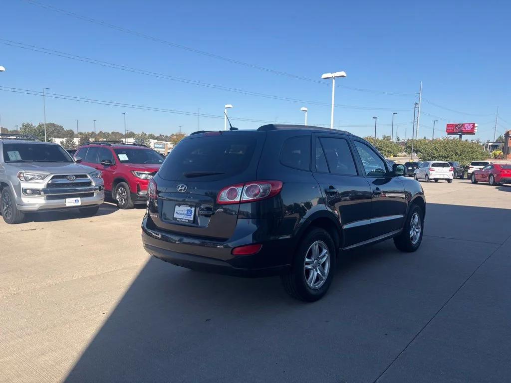 Used 2012 Blue Hyundai GLS image 5