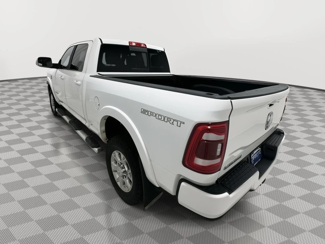 Used 2022 Bright White Clearcoat Ram Laramie image 3