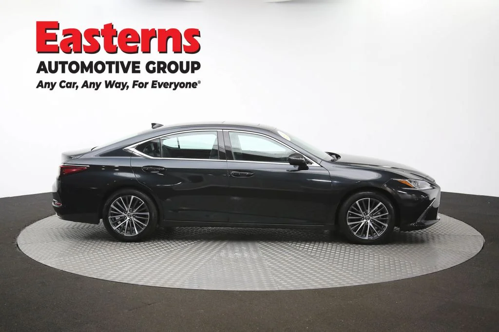Used 2023 Black Lexus 350 image 48