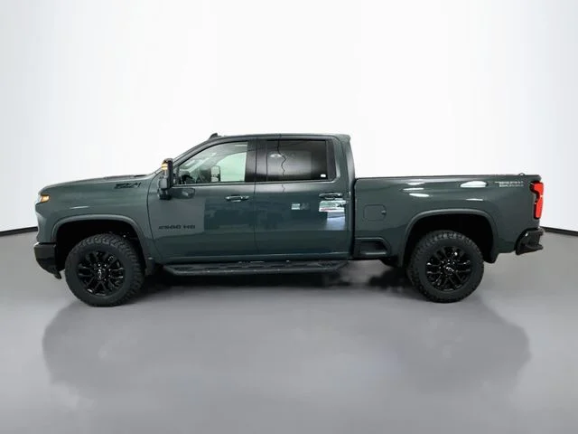 Used 2025 Gray Chevrolet LTZ image 4